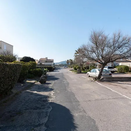 Apartment 1 Bedroom Apartment For 4 Agde